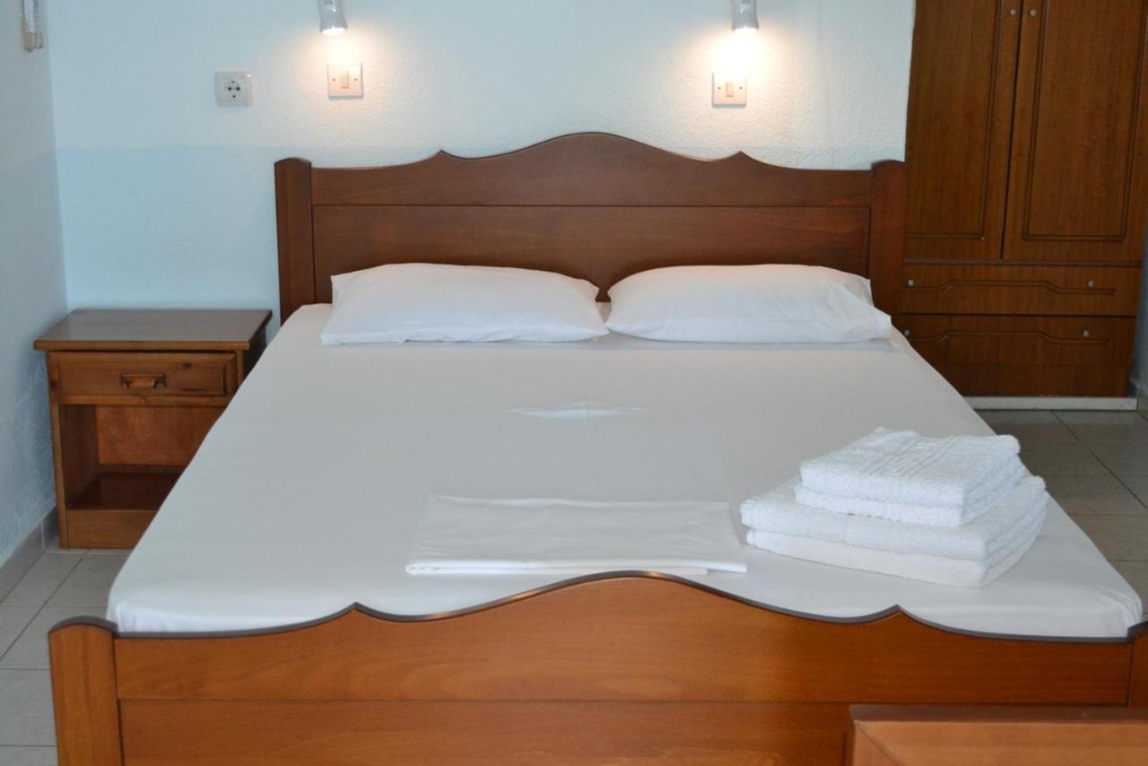 Nikos Rooms Kallithea Kallithea  外观 照片