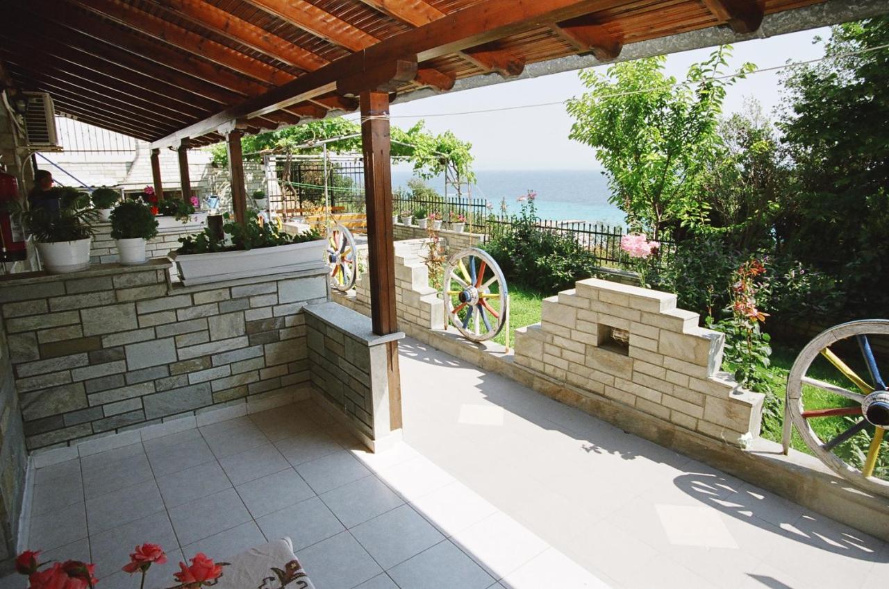Nikos Rooms Kallithea Kallithea  外观 照片